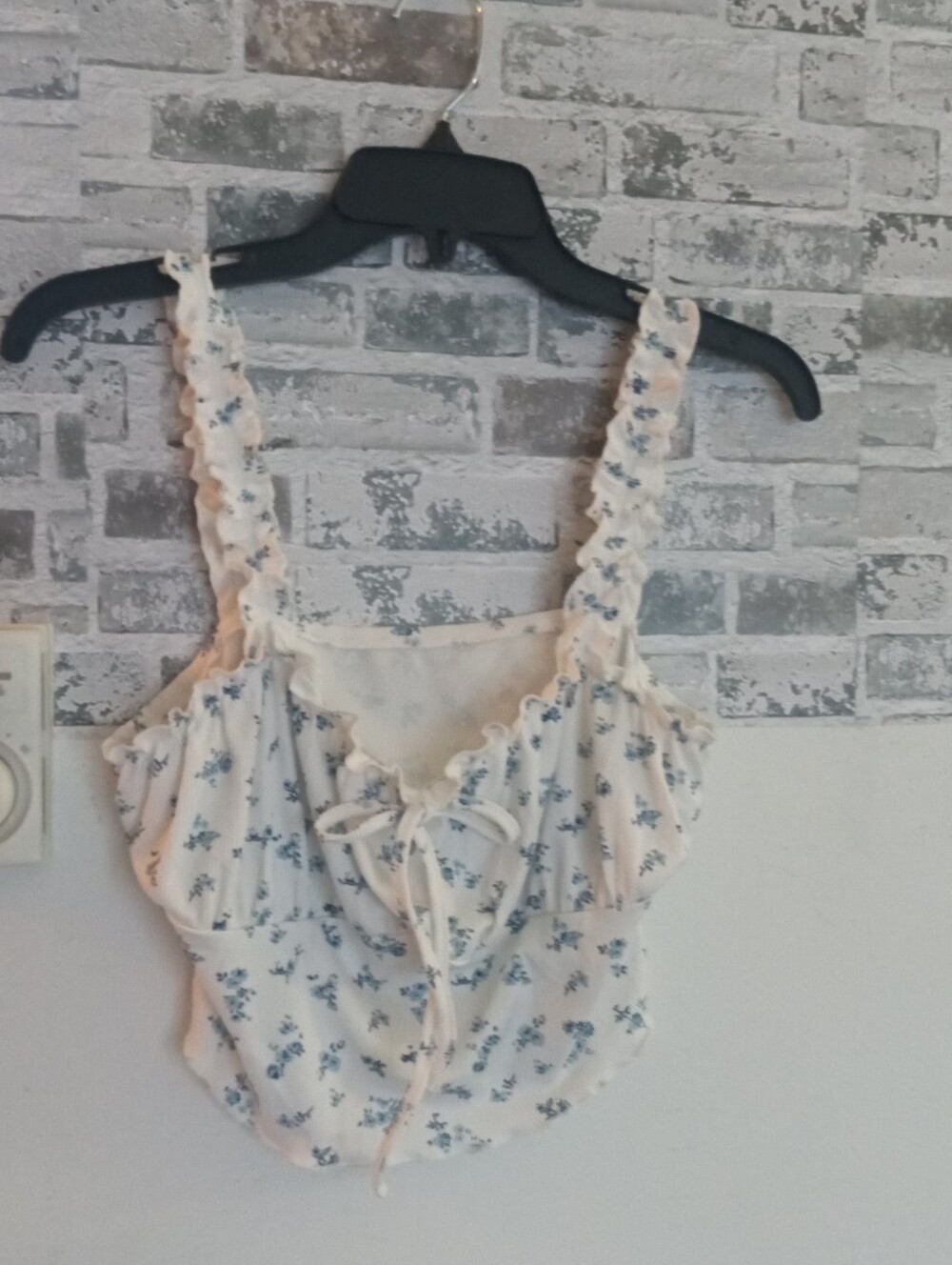 Women's Cream Floral Ruffle Tank Top - Brand: